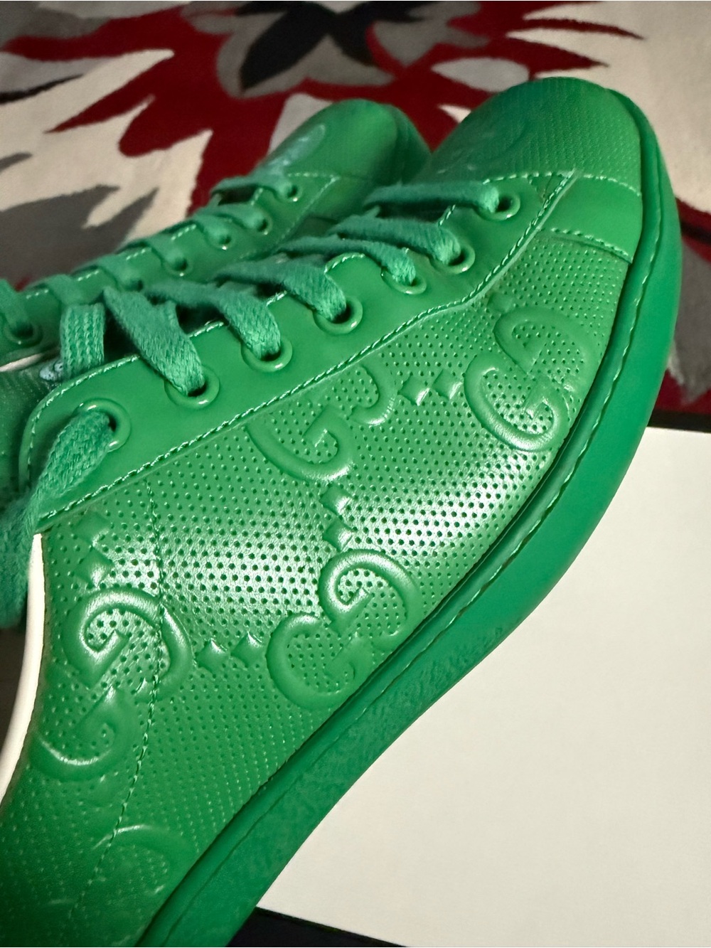 Gucci Green Embossed Leather Low-Top Sneakers - Picture 3 of 10